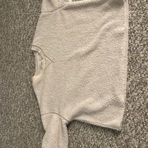AE S sweater